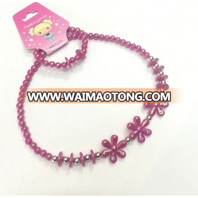 Cute kids necklace plastic bead shiny necklaces for girls